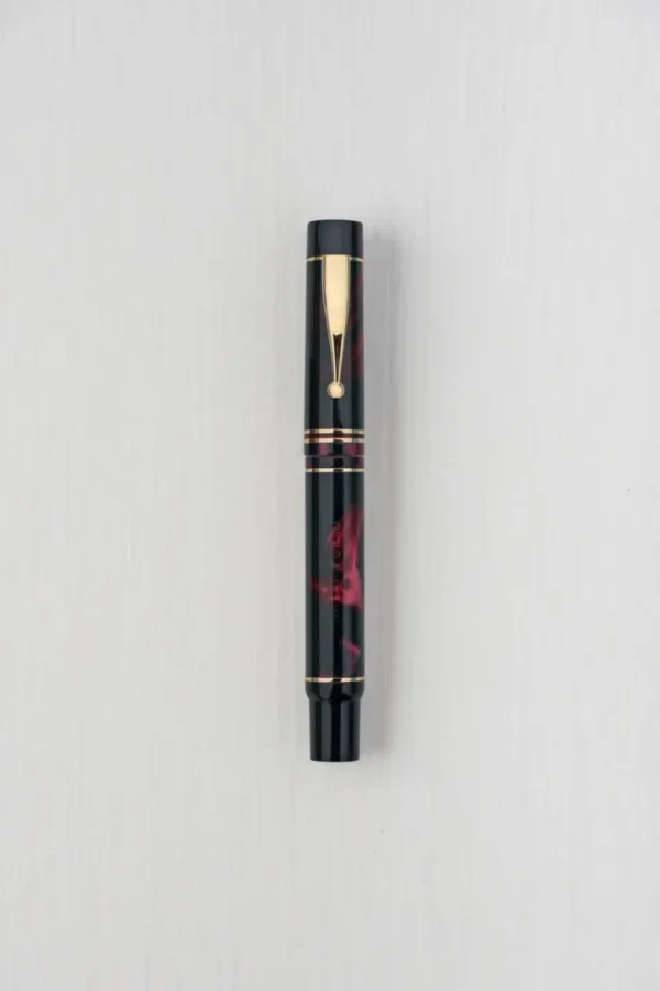 Amaranto Fountain Pen: Unfading Beauty - Image 3