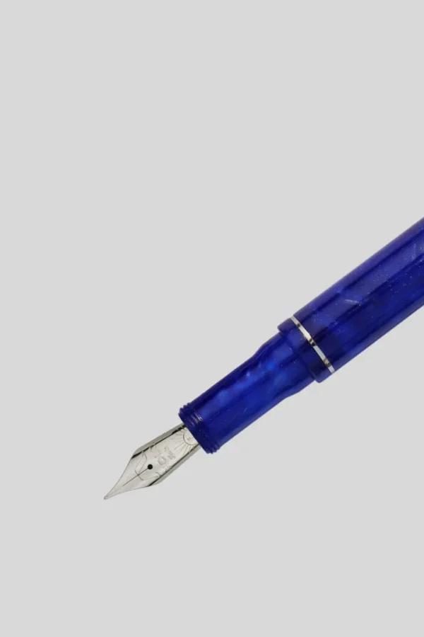 Mare Chiaro Fountain Pen: Handcrafted Italian Elegance - Image 3