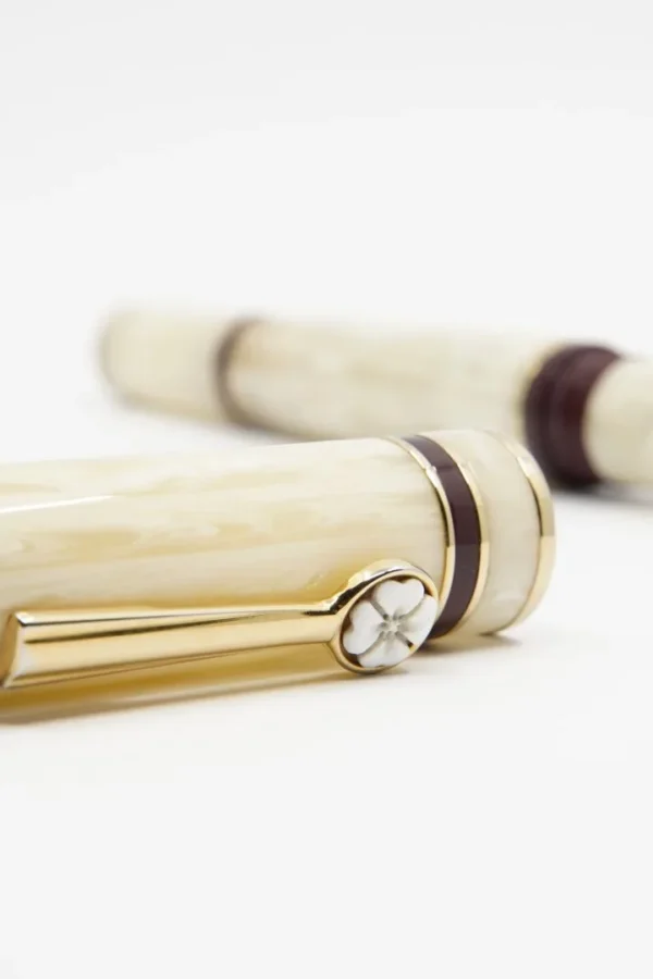 Cameo Limited Edition Of 50 Fountain Pen - Image 4