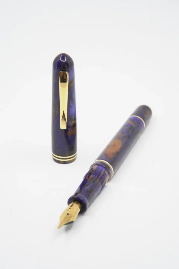 Penna Stilografica Crepuscolo Metis: Intelligenza e Design Italiano - immagine 7