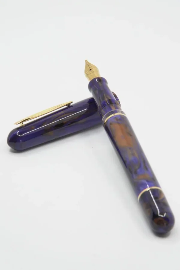 Penna Stilografica Crepuscolo Metis: Intelligenza e Design Italiano - immagine 5