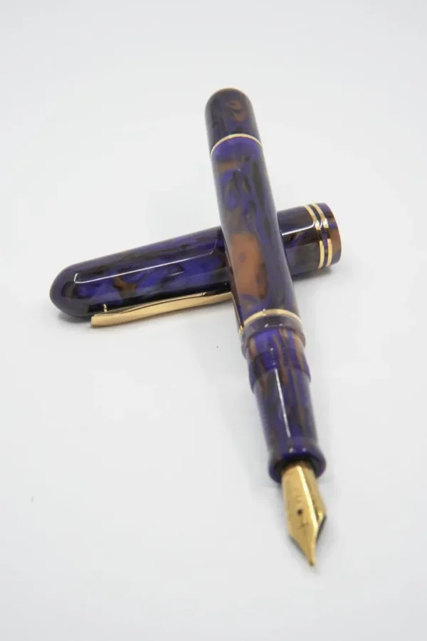 Penna Stilografica Crepuscolo Metis: Intelligenza e Design Italiano - immagine 4