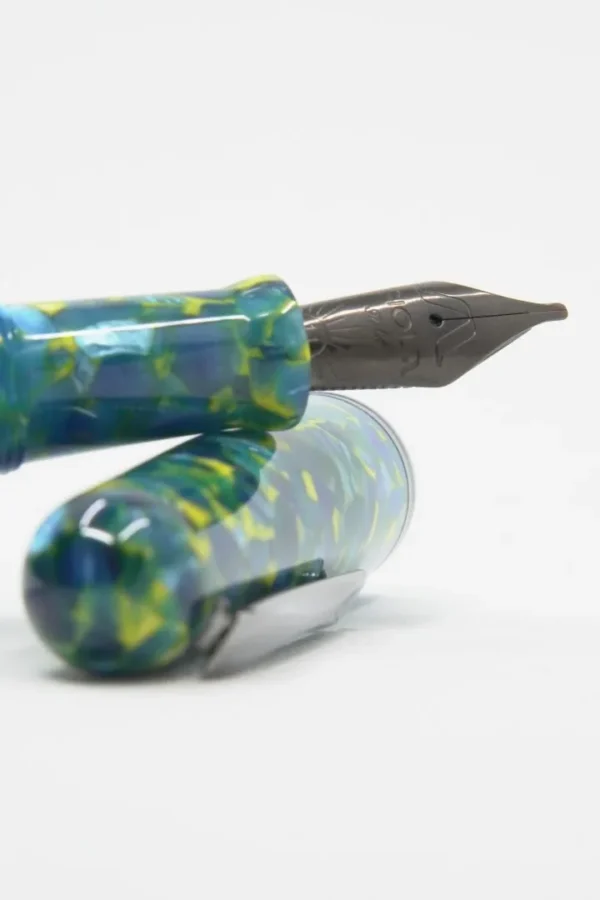 Penna Metis Blu Colibri: Eleganza vibrante - immagine 6