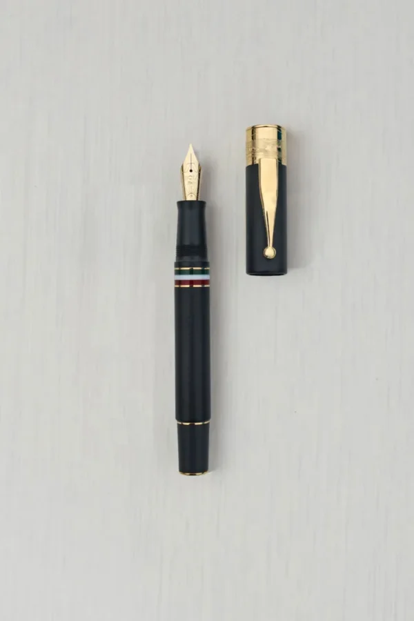 Black Sand GT Fountain Pen